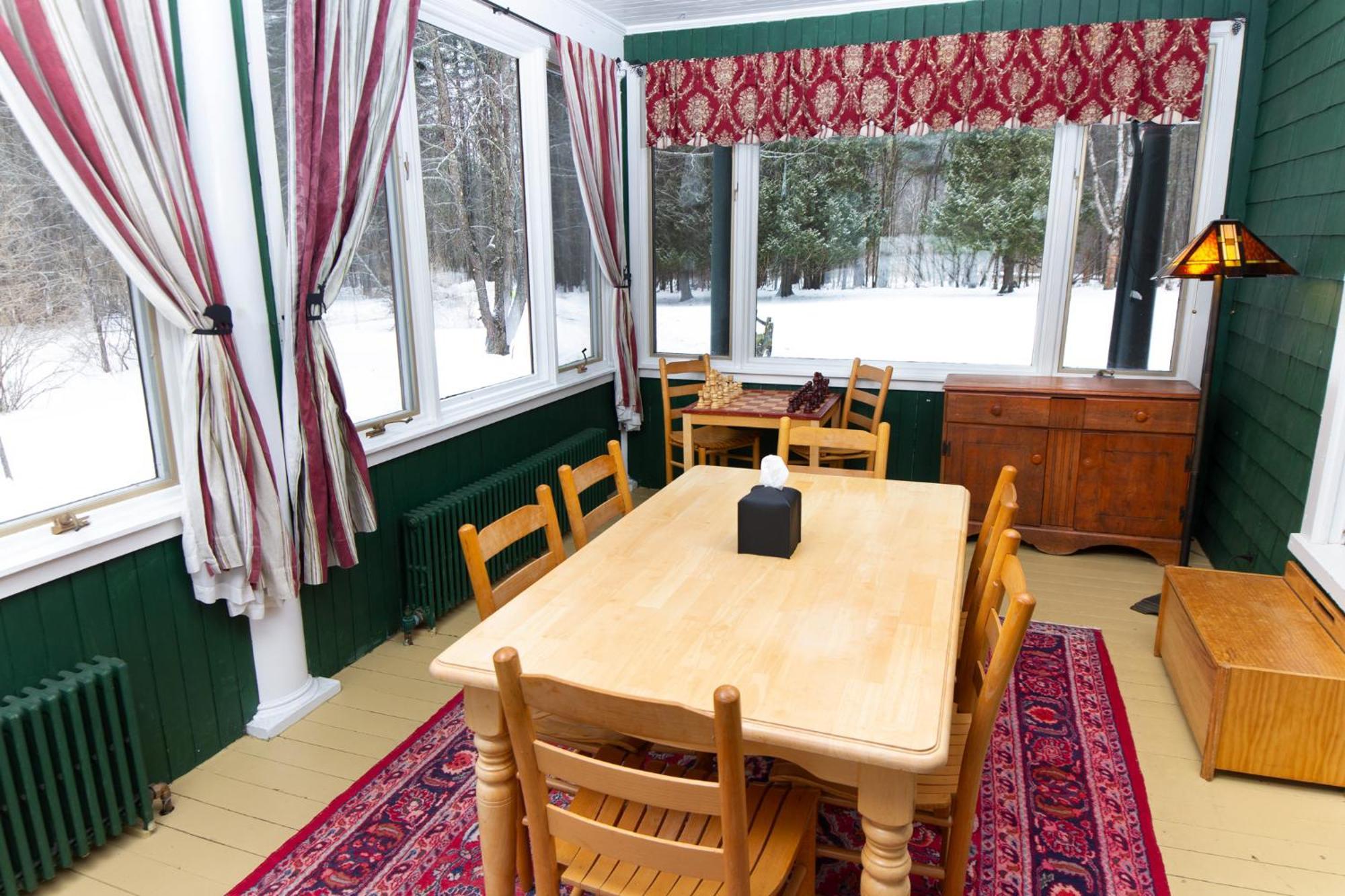 Keene Valley Trails End Inn מראה חיצוני תמונה